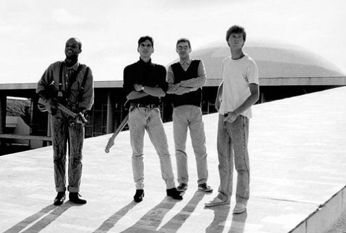 A verdadeira Legião Urbana em Brasília: retratos de que país é este...