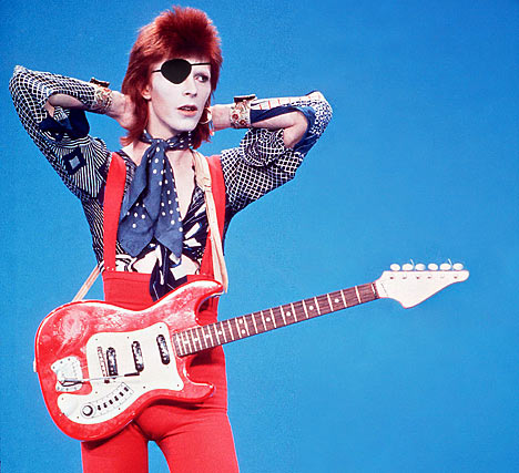 david-bowie-ziggy-stardust-redguitar