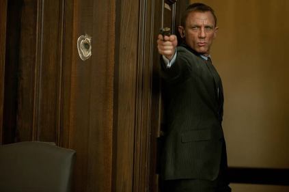 Daniel Craig como James Bond: seguindo o sucesso de Skyfall.