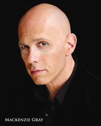 Mackenzie Gray: reprisando o papel de Lex Luthor?