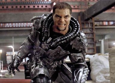 Michael Shannon: ótimo no papel de Zod.