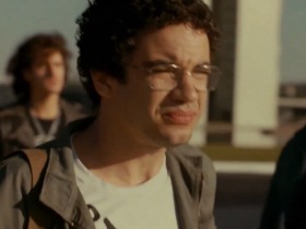 Renato Russo: juventude tediosa em Brasília e punk.