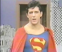 ... seguido de David Wilson.