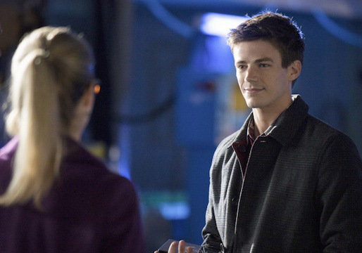 Grant Gustin como Barry Allen em sua estreia em Arrow. 