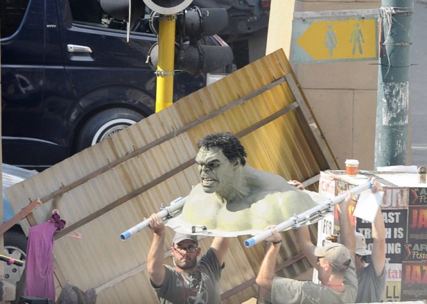 age of ultron sets practical hulk in joaesnnburg