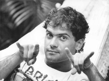 Cazuza: grande legado à música brasileira.