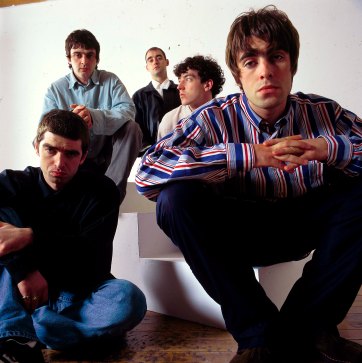 A formação original do Oasis, em 1994.