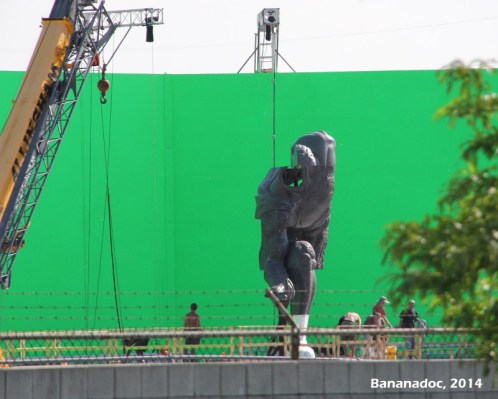 Estátua é construída nos sets de filmagem: idolatria ao Superman?