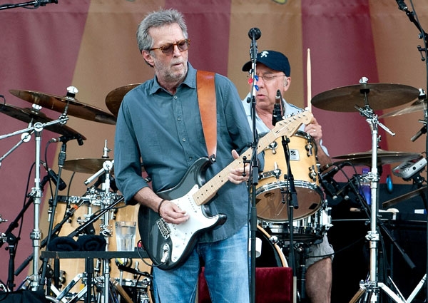 Clapton terá documentário biográfico.