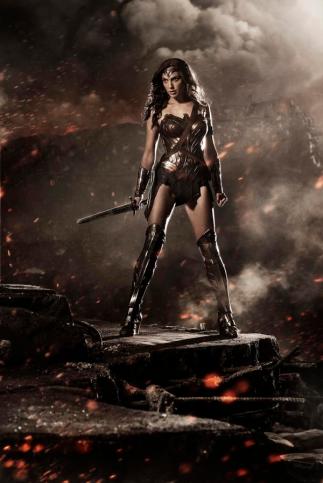 A Mulher-Maravilha no filme, vivida por Gal Gadot.