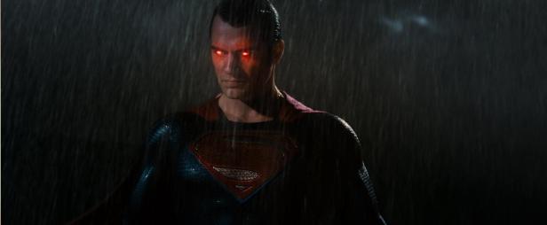 Um Superman raivoso. 