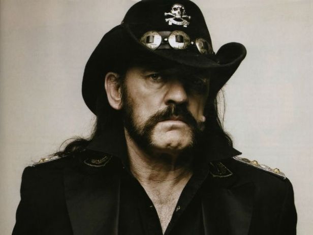 Lemmy: um dos grandes heróis do rock.