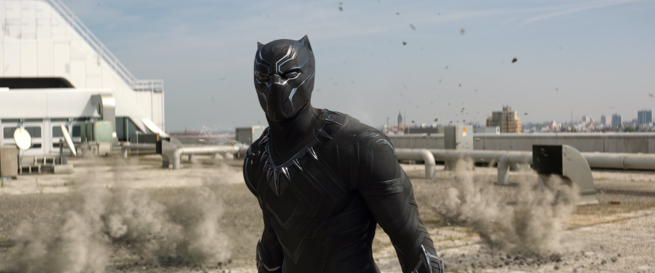civilwar trailer black panther in shots