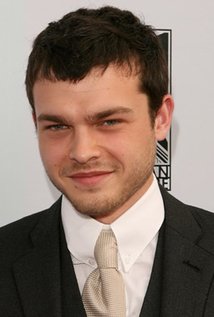Alden Ehrenreich será o jovem Han Solo.