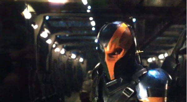 O Exterminador no vídeo do Twitter. 