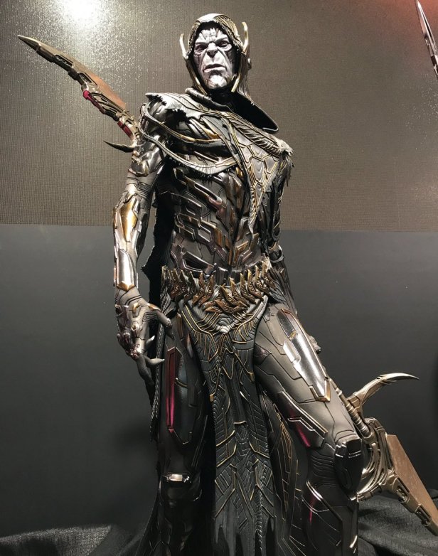 infinity SDCC Korvus complete