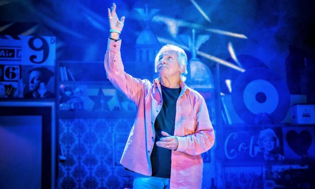 Pete-Best-in-Lennons-Banjo-3-credit-Anthony-Robling